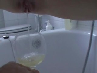 Piss; in de glas