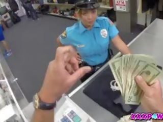 Teenager Police Tries To Pawn Her Gun