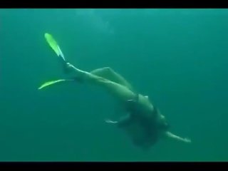 Scuba trágár videó csipesz