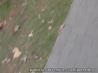 Jemagat öňünde ulylar uçin clip adventures: naugthy femme fatale fucks hard phallus in the park