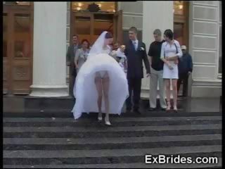 חובבן כלה יקיר gf מציצן חצאית למעלה exgf אישה lolly פופ חתונה בובה ציבורי ממשי תחת גרביונים ניילון עירום
