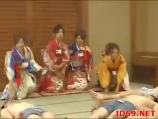 Japoneze av model bythë ledhatim