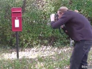 Válogatott fel nagymellű szeret szopás és lovaglás övé fallosz