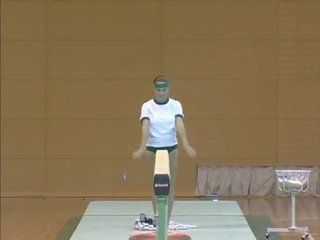 Corina - kawalan ng pang-itaas gymnastics